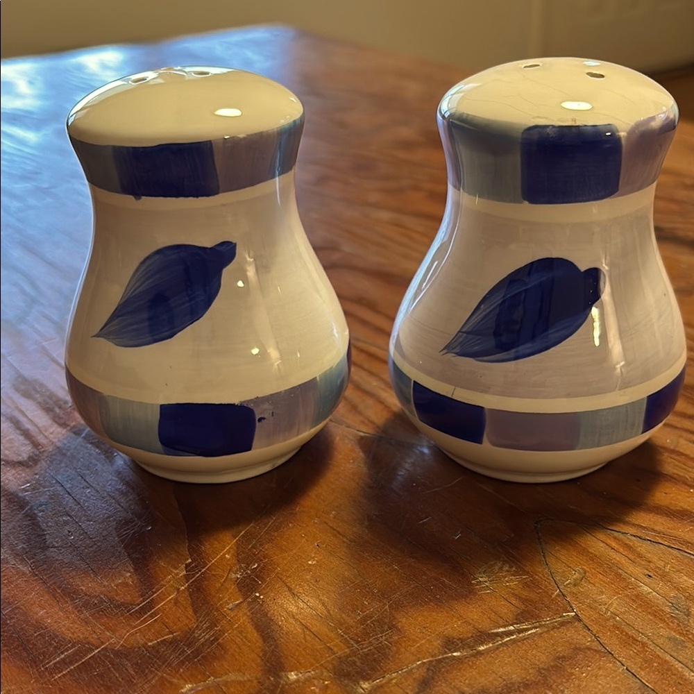 Blue and White Leaf Pattern Ceramic Salt and Pepper Shakers
